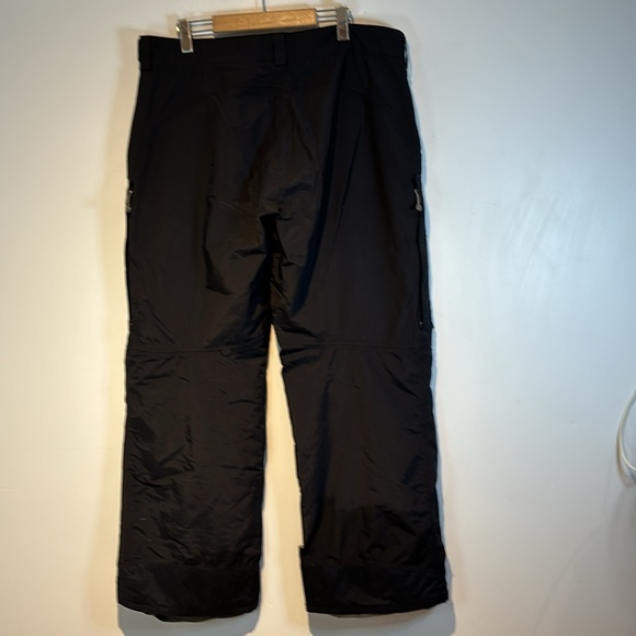 The Northface men’s black snow pants size large - Picture 2 of 15